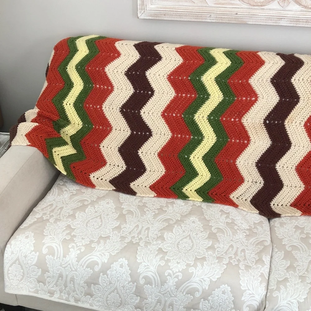 Vintage Handmade Chevron Afghan Crochet Throw Blanket Please Read
